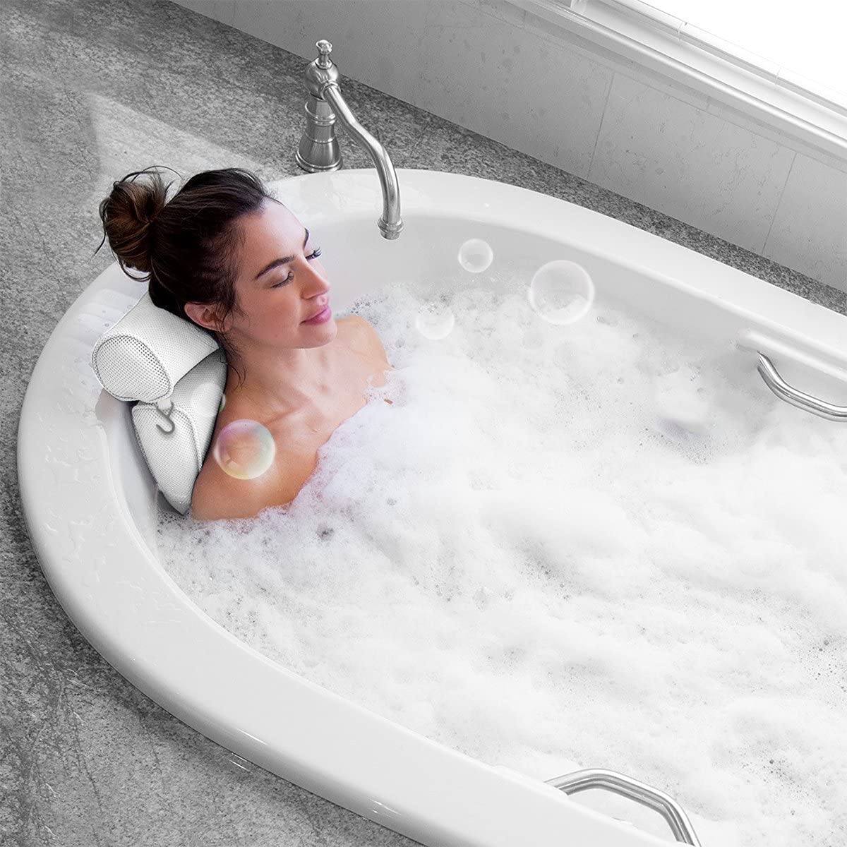 The Most Comfortable Bathtub Pillows in 2024
